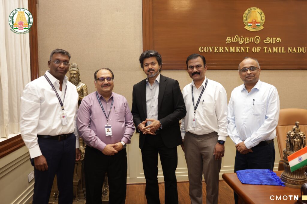 சென்னை தலைமைச் செயலகத்தில் CMC வேலூர் இயக்குநர் டாக்டர் பிஜு ஜார்ஜ் மற்றும் நிர்வாகிகளை சந்தித்து கலந்துரையாடும் தமிழ்நாடு முதலமைச்சர் தளபதி சி. ஜோசப் விஜய்.