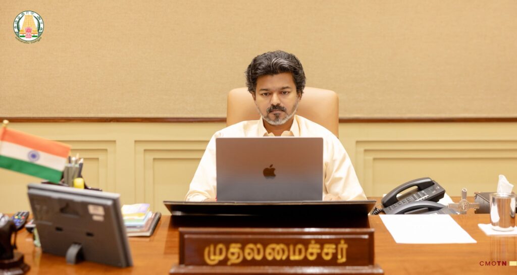 மக்கள்தொகை கணக்கெடுப்பை முன்னிட்டு இணையவழியில் சுய விவரங்களைப் பதிவு செய்த முதலமைச்சர் ச. ஜோசப் விஜய்
